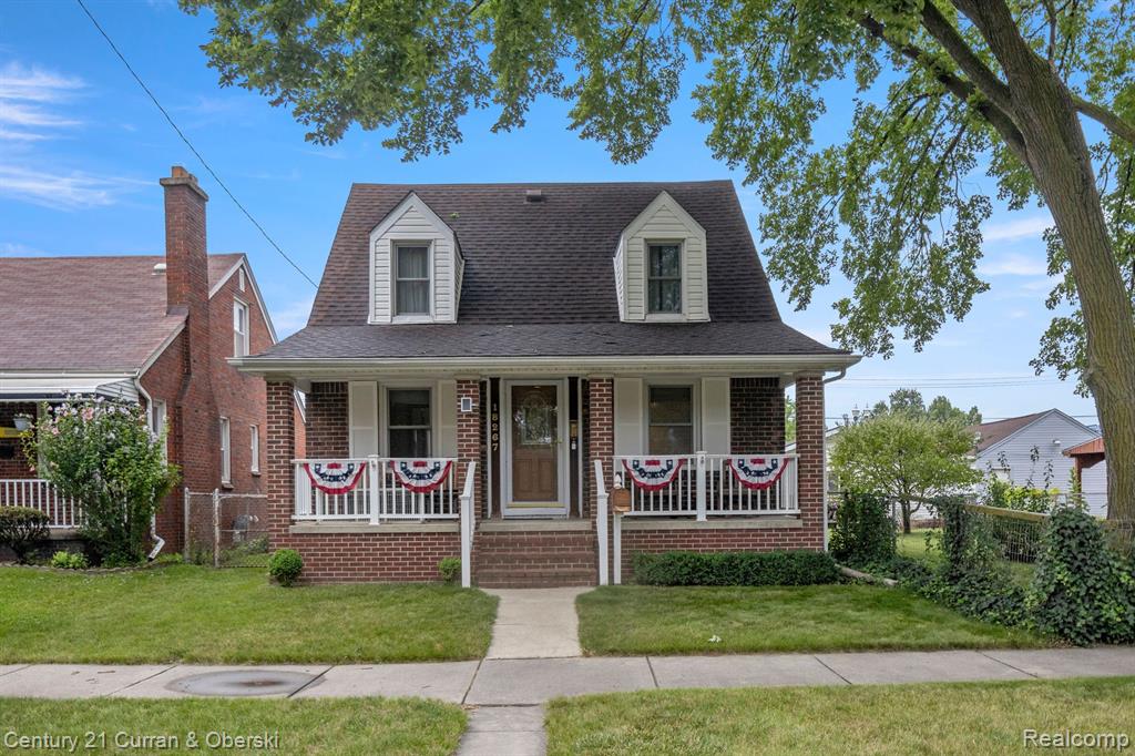 18267 Ruth Street Melvindale, MI 48122 - Photo 1 of 28