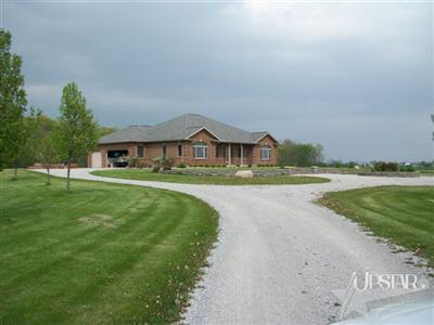 10443 North Meridian Road Roanoke, IN 46783 - Photo 2 of 29 Gallery Image 2