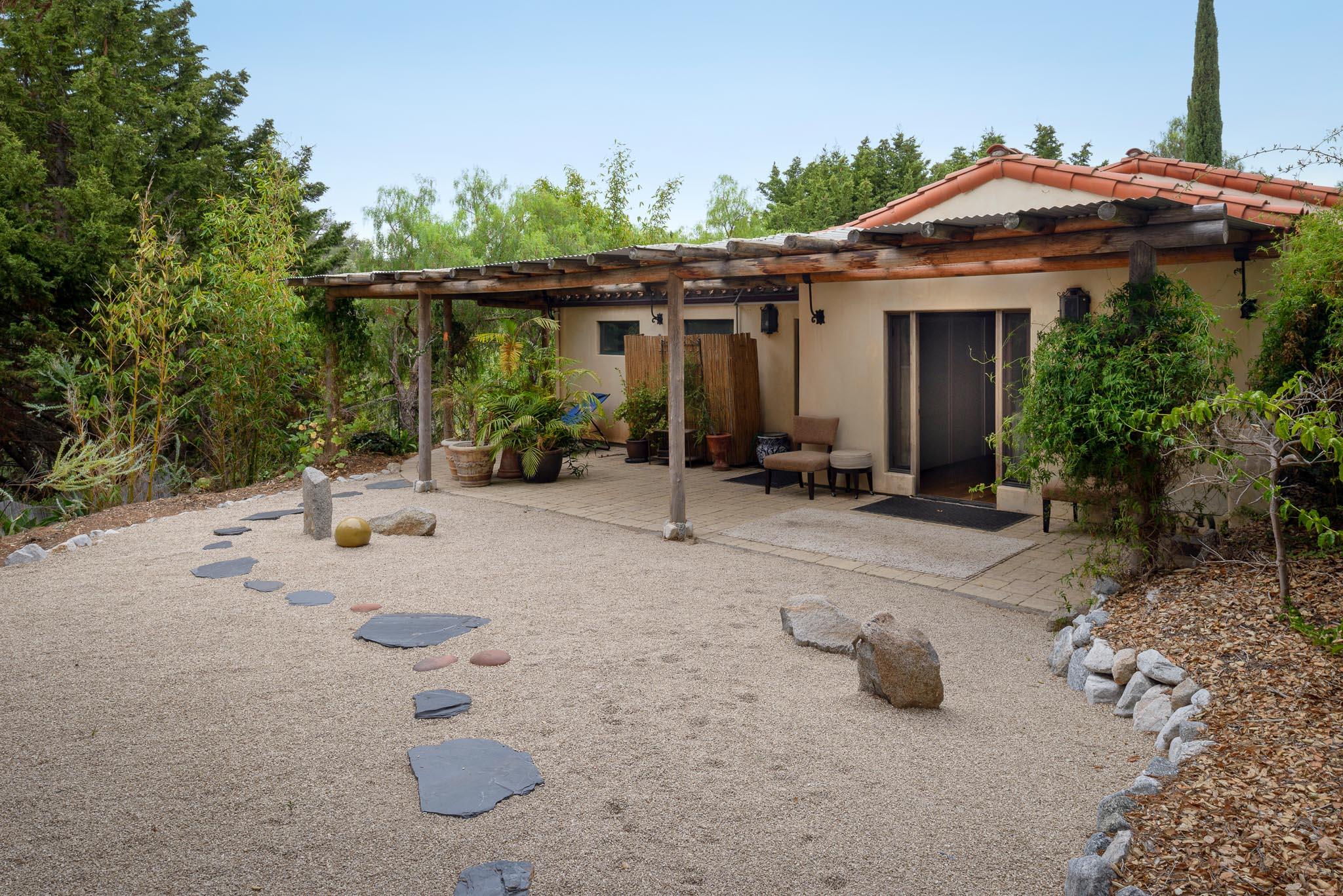 1581 San Roque Road Santa Barbara, CA 93105 - Photo 14 of 45 Guest Home Rear