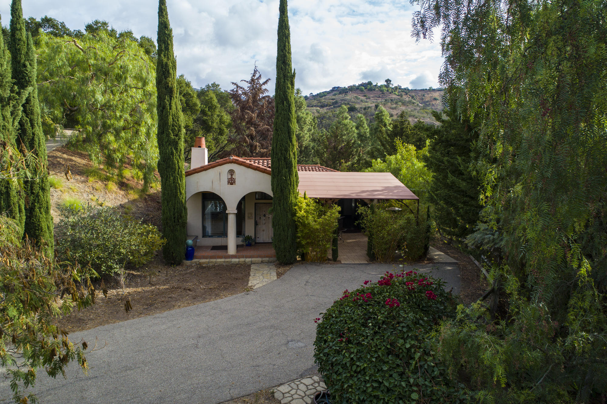 1581 San Roque Road Santa Barbara, CA 93105 - Photo 8 of 45 Guest House - Front