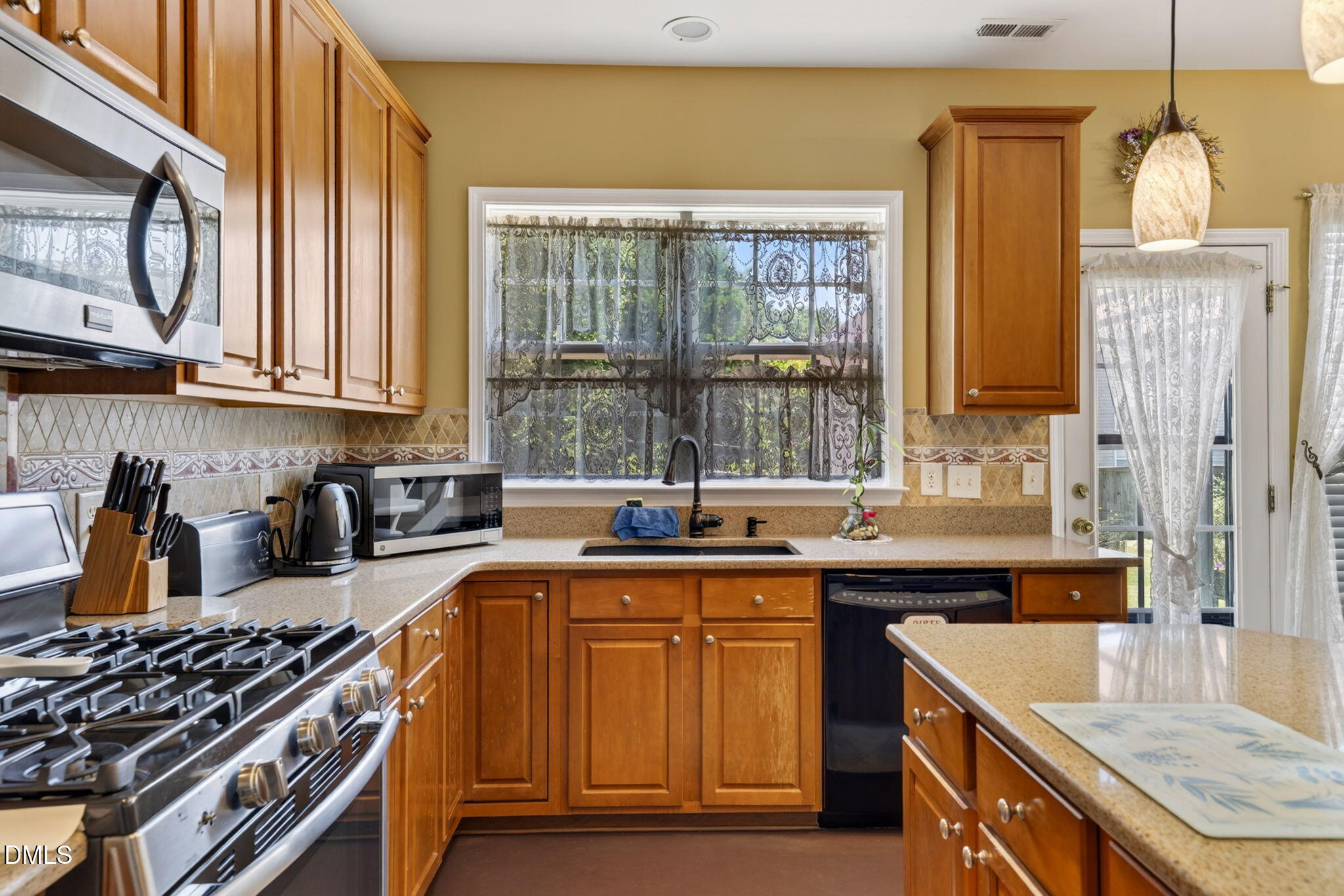 7733 Silver View Lane Raleigh, NC 27613 - Photo 43 of 66