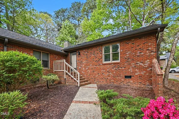 $280,000 | 500 West Woodcroft Parkway, Unit 2C, Durham, NC 27713