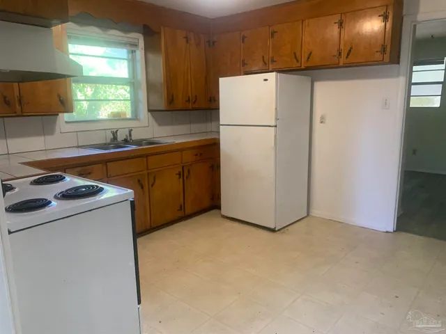 $225,000 | 3204 East Gonzalez Street, Pensacola, FL 32503