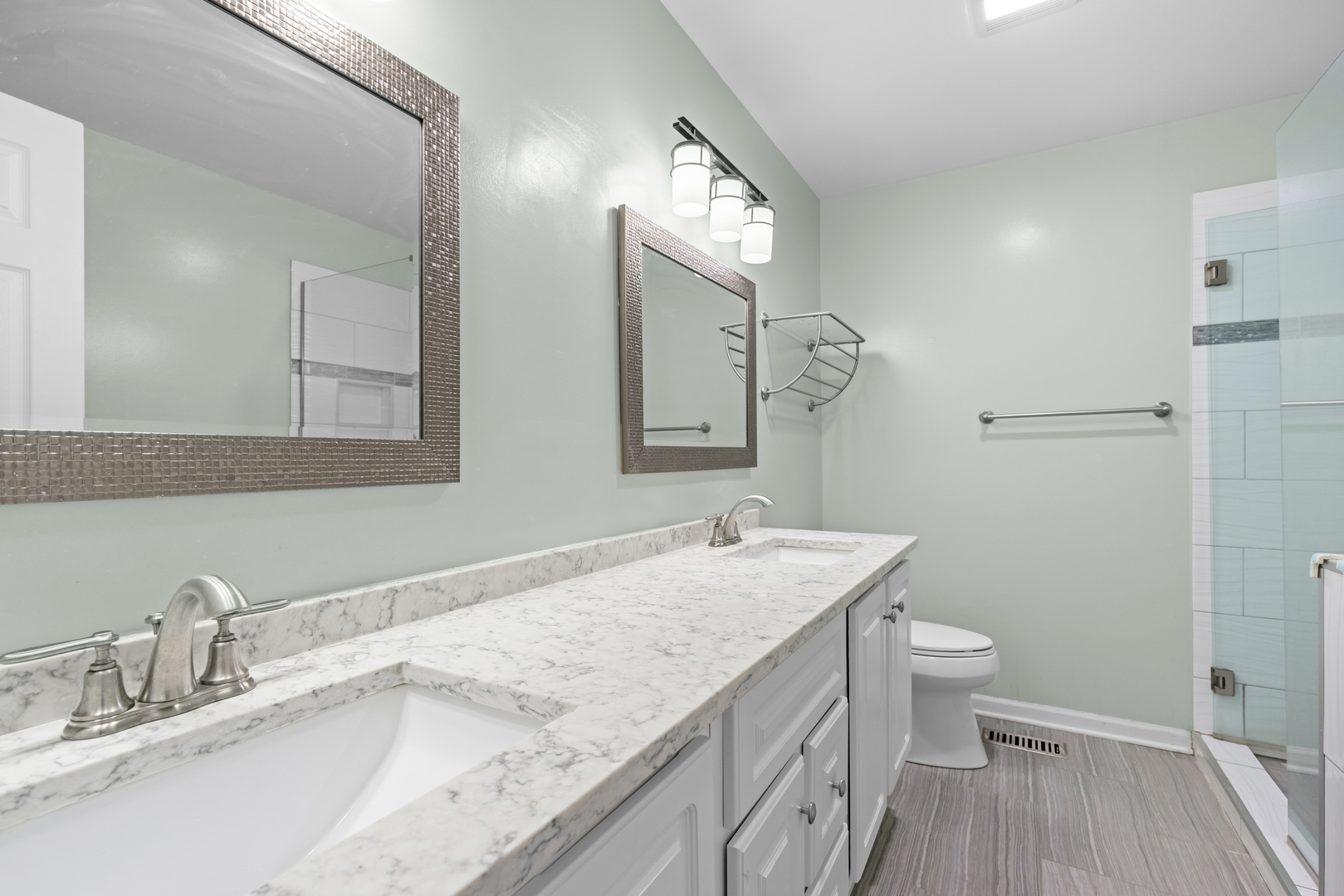 738 Old Checker Road Buffalo Grove, IL 60089 - Photo 11 of 19 Gallery Image 11