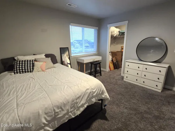 $574,900 | 5627 West Gumwood Circle, Post Falls, ID 83854