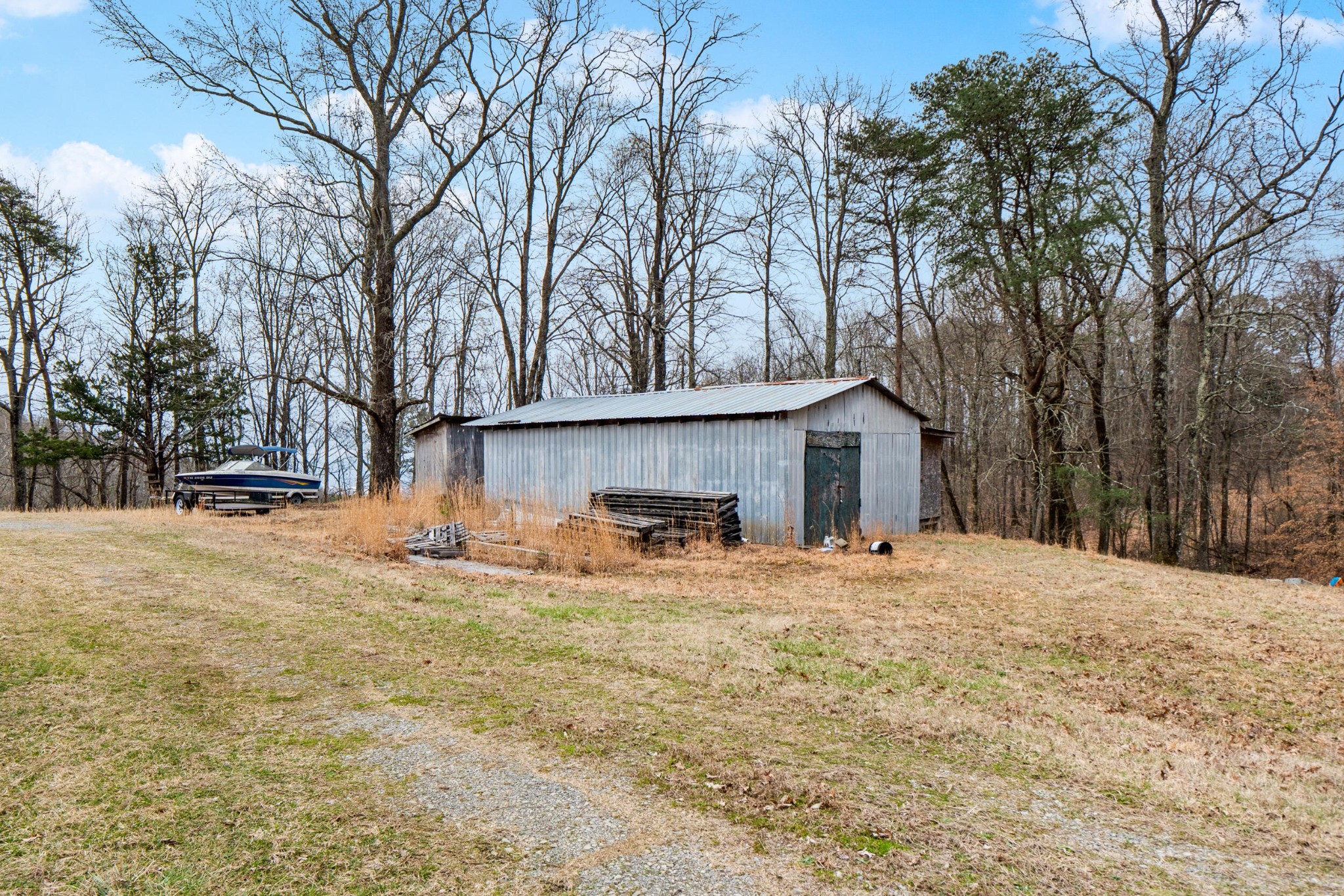 1475 Patton School Road South Pittsburg, TN 37380 - Photo 12 of 22 a view of large house with a outdoor space