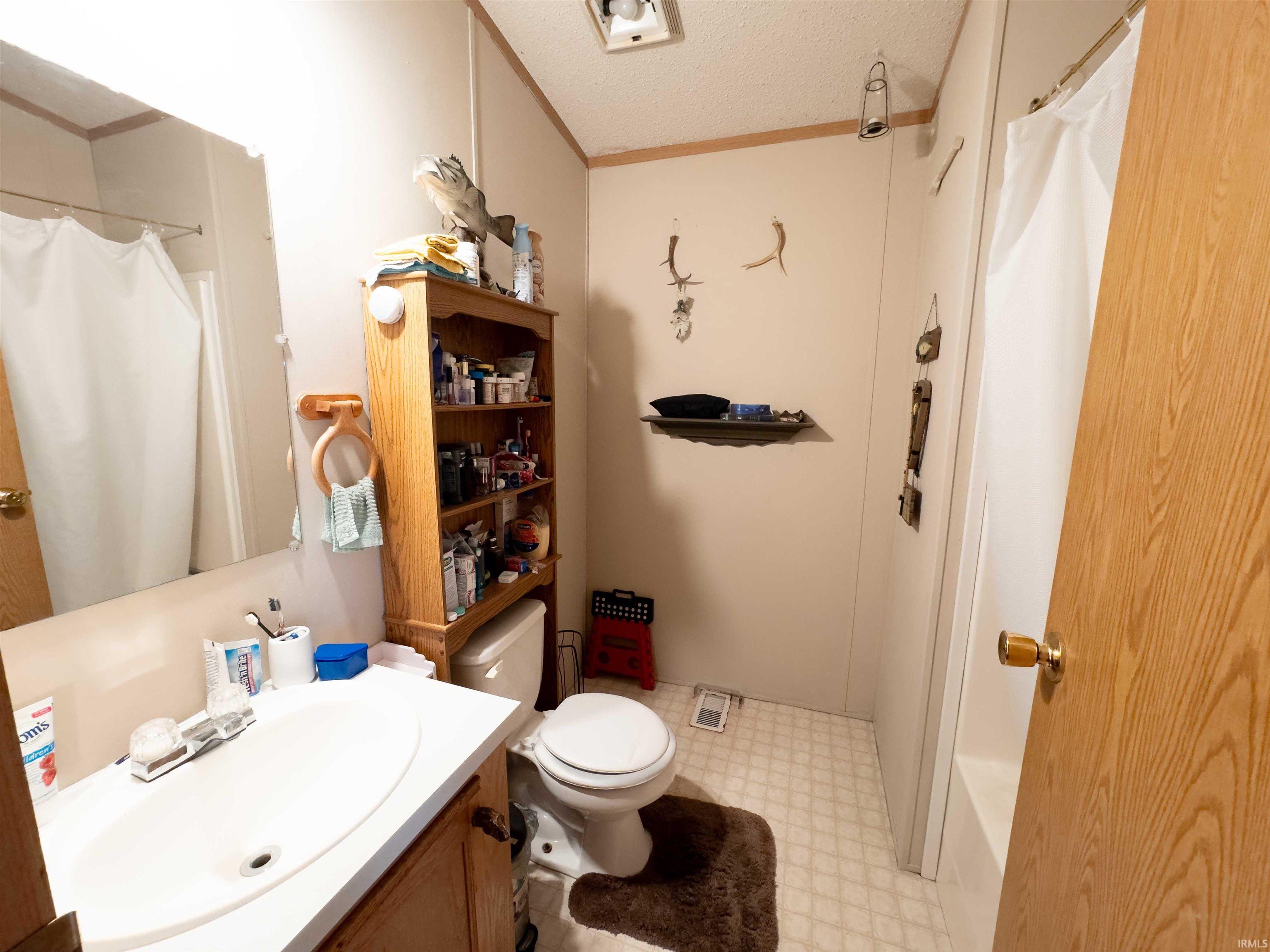2191 Spice Valley Road Mitchell, IN 47446 - Photo 15 of 23 Gallery Image 15
