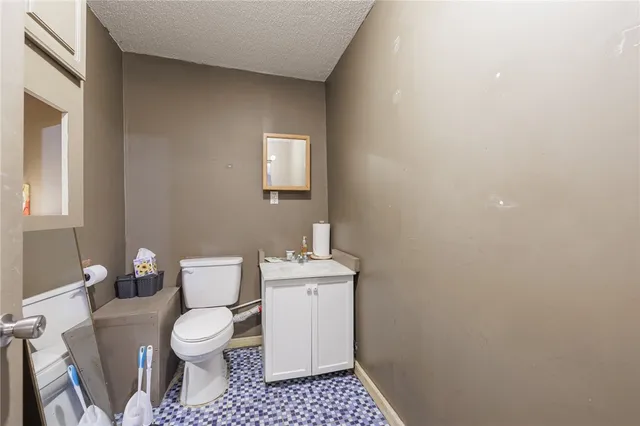 $679,900 | 9470 Schmidt Road, West Sparta, NY 14437