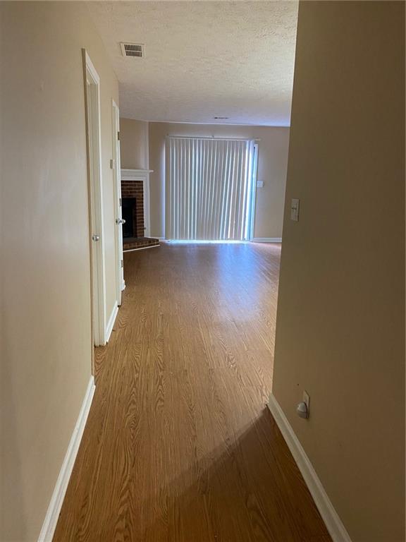 2840 Webb Bridge Road Alpharetta, GA 30009 - Photo 3 of 21 Gallery Image 3