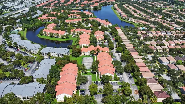 $2,500 | 4280 San Marino Boulevard, Unit 107, West Palm Beach, FL 33409