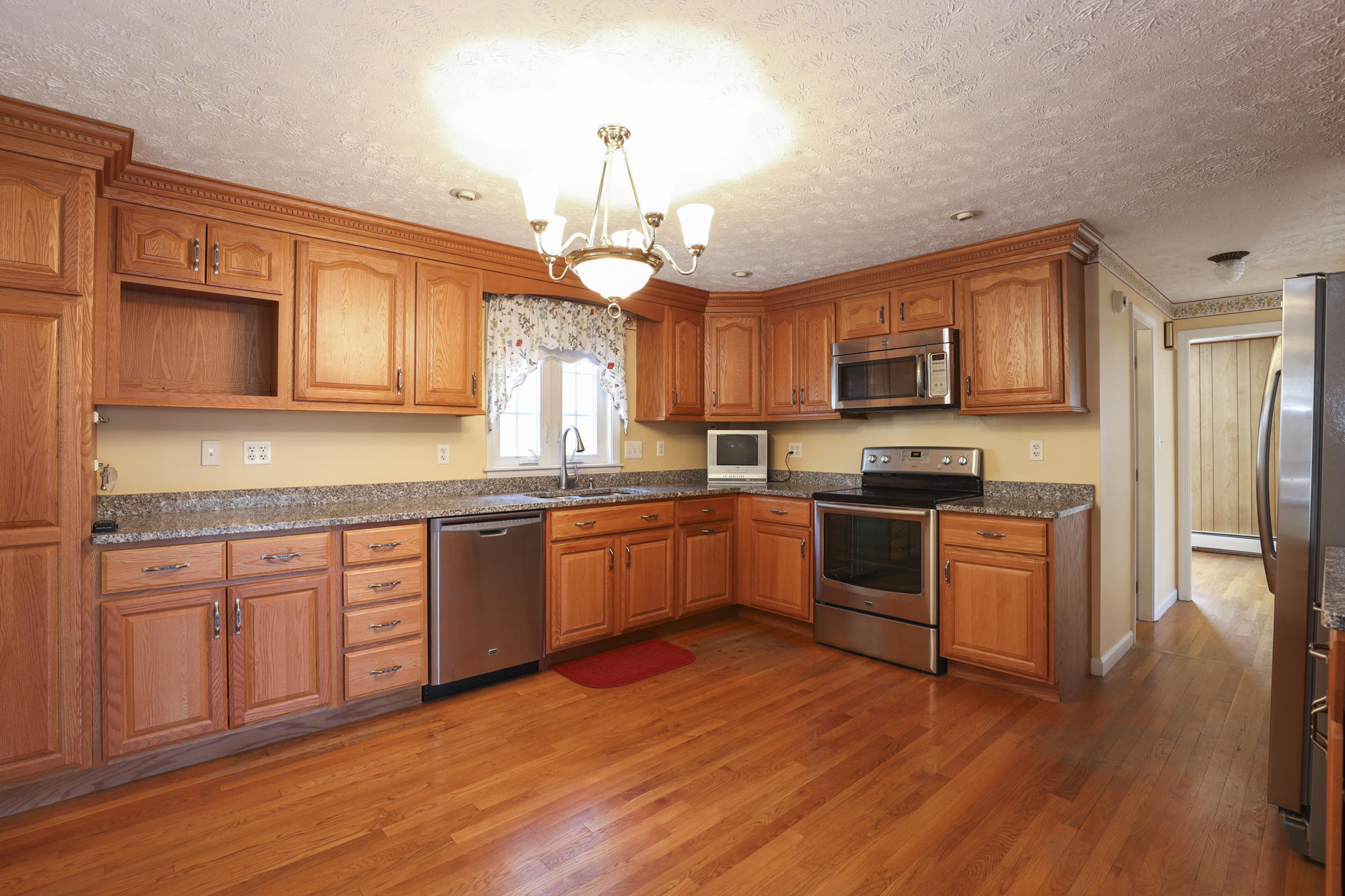 17 Moody Road Standish, ME 04084 - Photo 4 of 39 010-photo-8290272