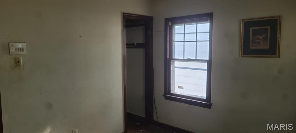 8027 Aline Avenue Berkeley, MO 63134 - Photo 13 of 19