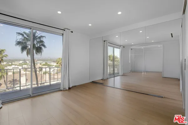 $6,750 | 100 South Doheny Drive, Unit 805, Los Angeles, CA 90048