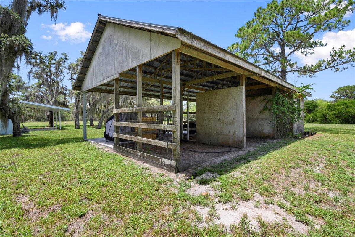 8951 Southwest Fox Brown Road Indiantown, FL 34956 - Photo 12 of 34 Barn with 3 stalls