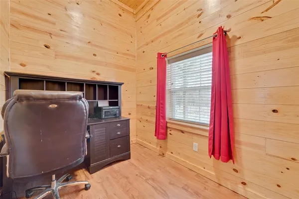 $257,500 | 13931 County Road 2919, Eustace, TX 75124