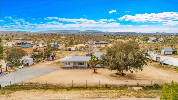 $500,000 | 4442 Bonita Avenue, Yucca Valley, CA 92284