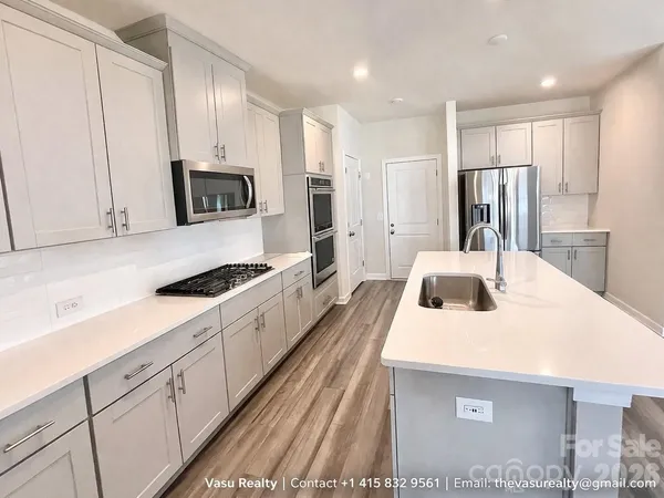 $479,950 | 314 Hyssop Court, Unit 109, Fort Mill, SC 29715