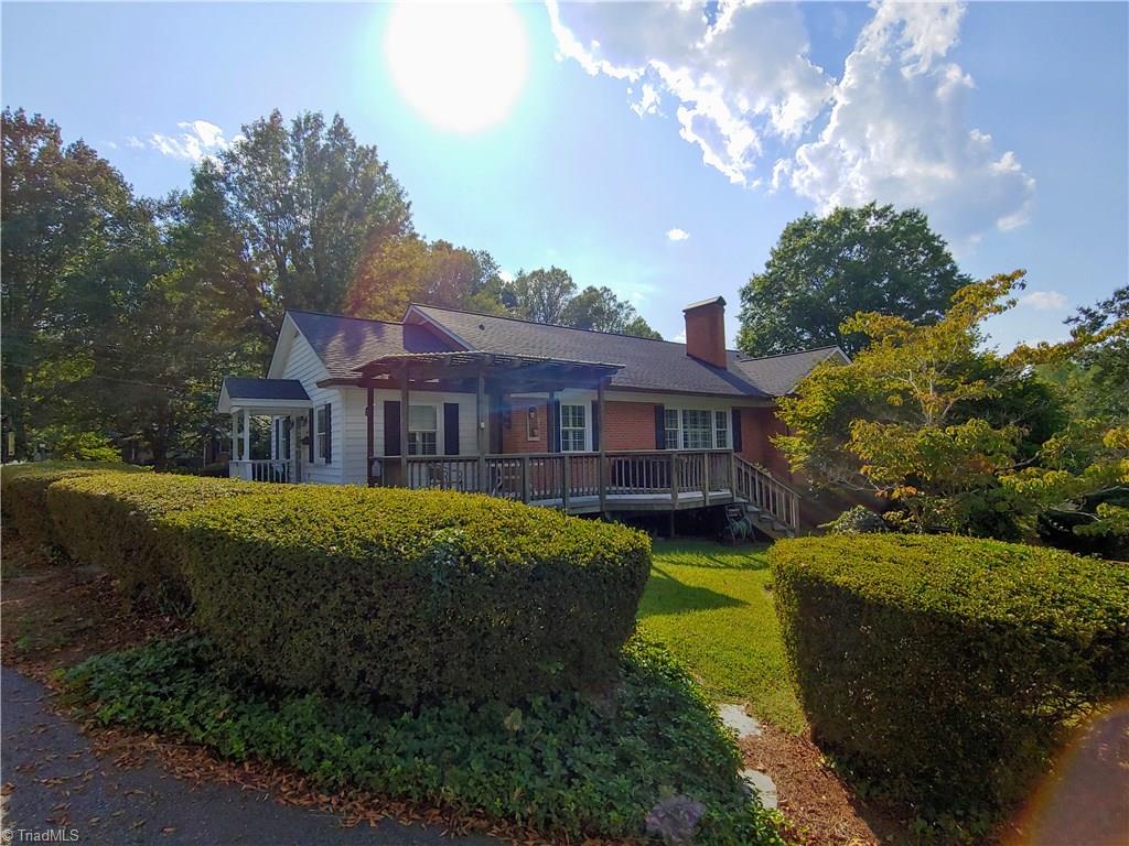204 Wicklow Road Winston-Salem, NC 27106 - Photo 21 of 24 Gallery Image 21