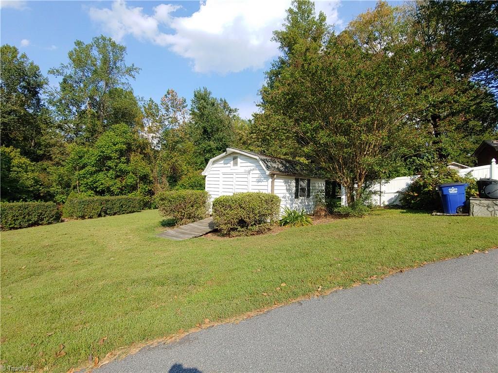 204 Wicklow Road Winston-Salem, NC 27106 - Photo 23 of 24 Gallery Image 23