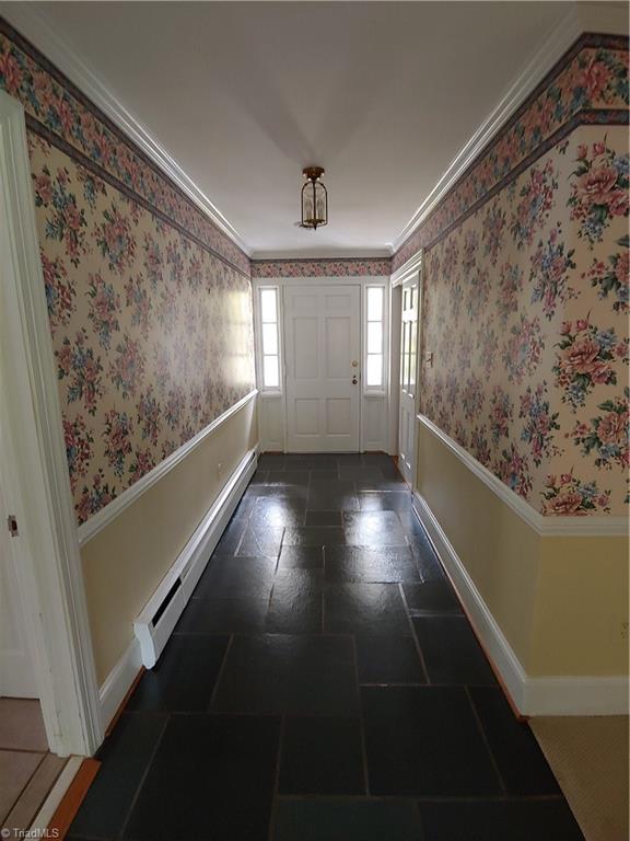 204 Wicklow Road Winston-Salem, NC 27106 - Photo 8 of 24 Gallery Image 8