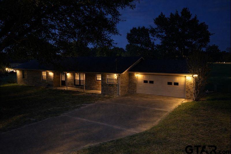 543 County Road 2940 Alba, TX 75410 - Photo 2 of 16