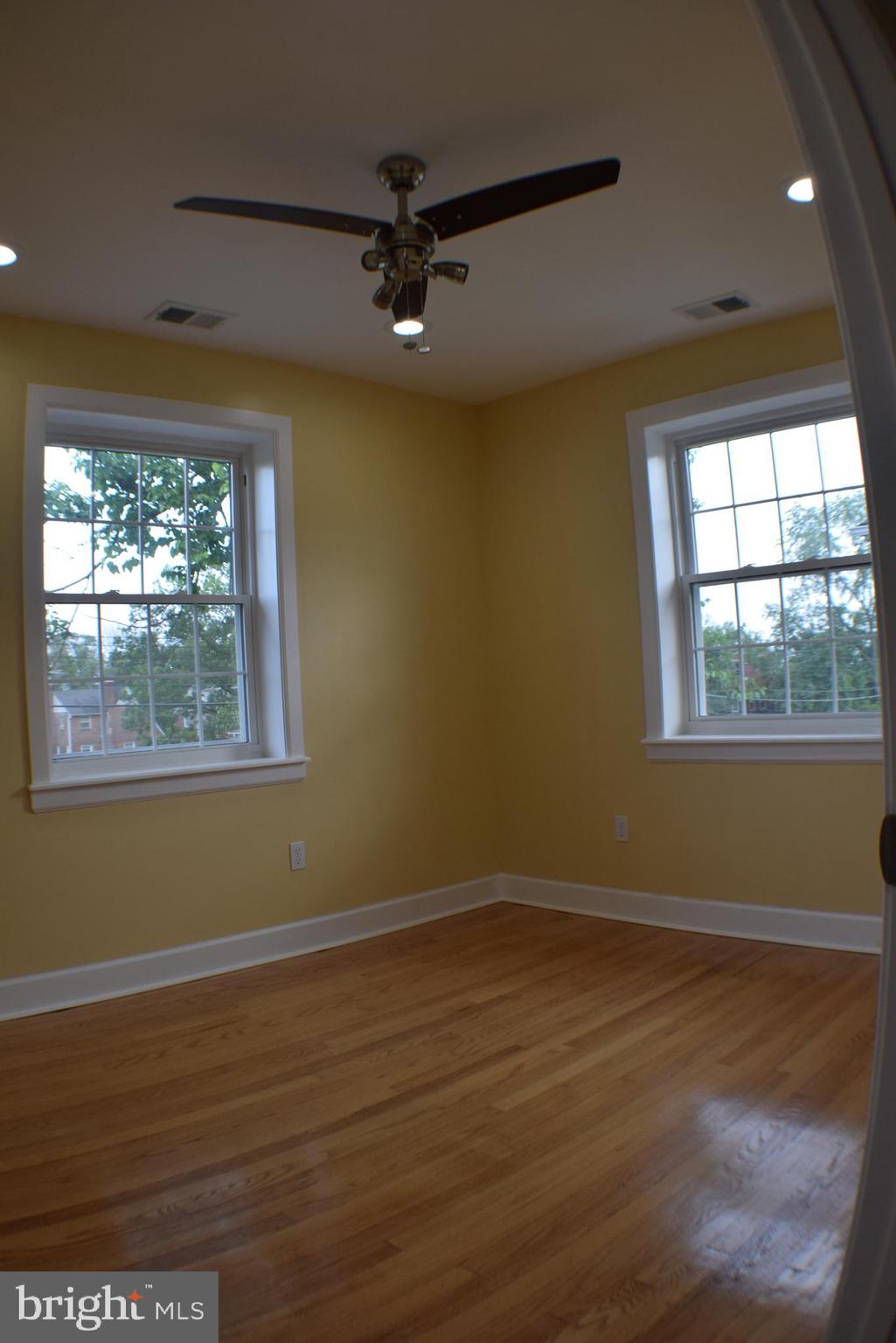 3611 Edgewood Road Baltimore, MD 21215 - Photo 22 of 33 Bedroom 2