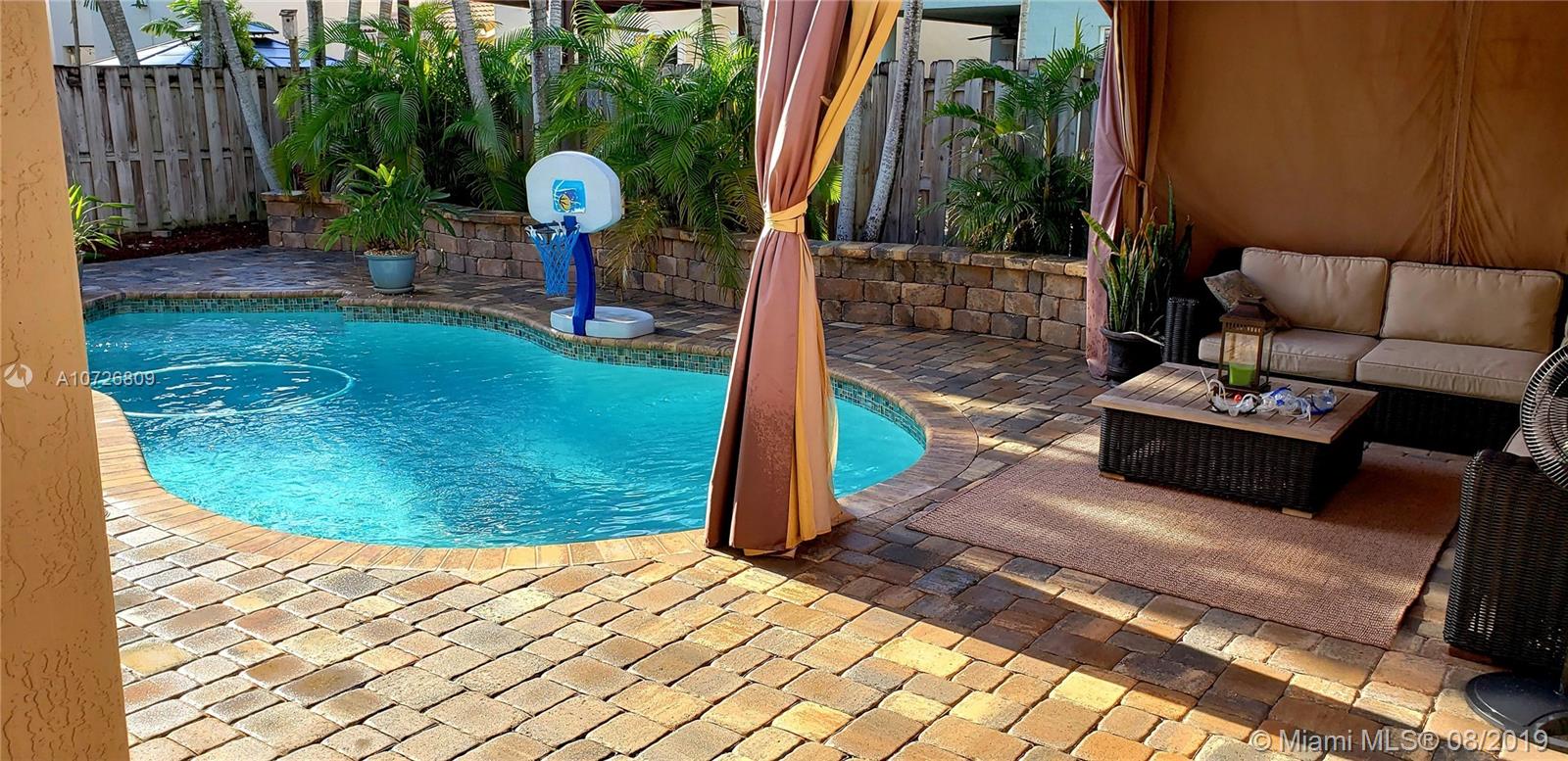 13989 Southwest 155th Terrace Miami, FL 33177 - Photo 19 of 25