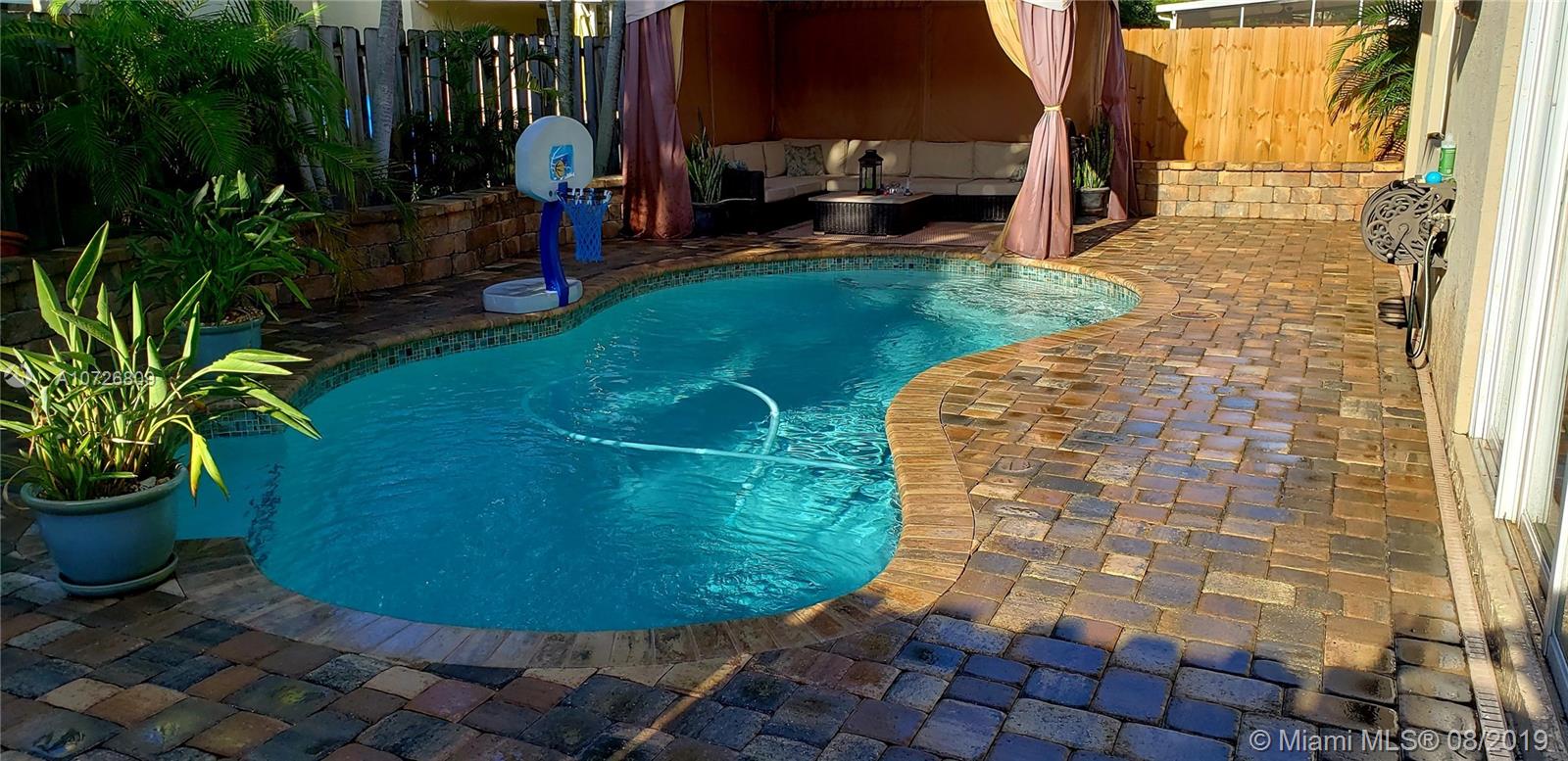 13989 Southwest 155th Terrace Miami, FL 33177 - Photo 20 of 25
