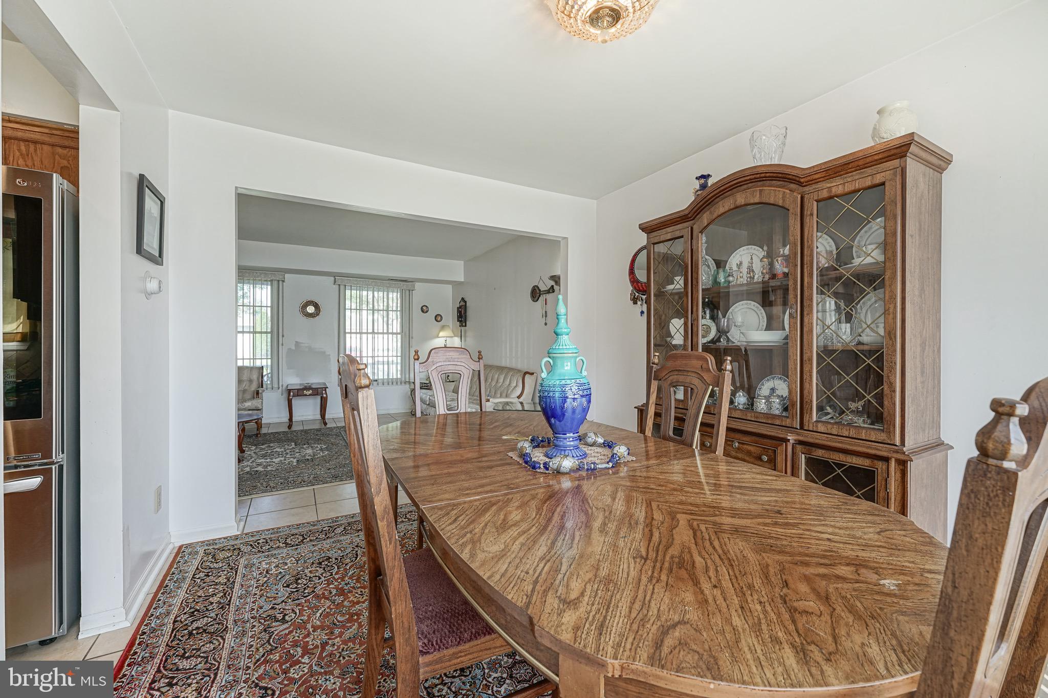 8 Saw Mill Road Sewell, NJ 08080 - Photo 11 of 51 Dining room