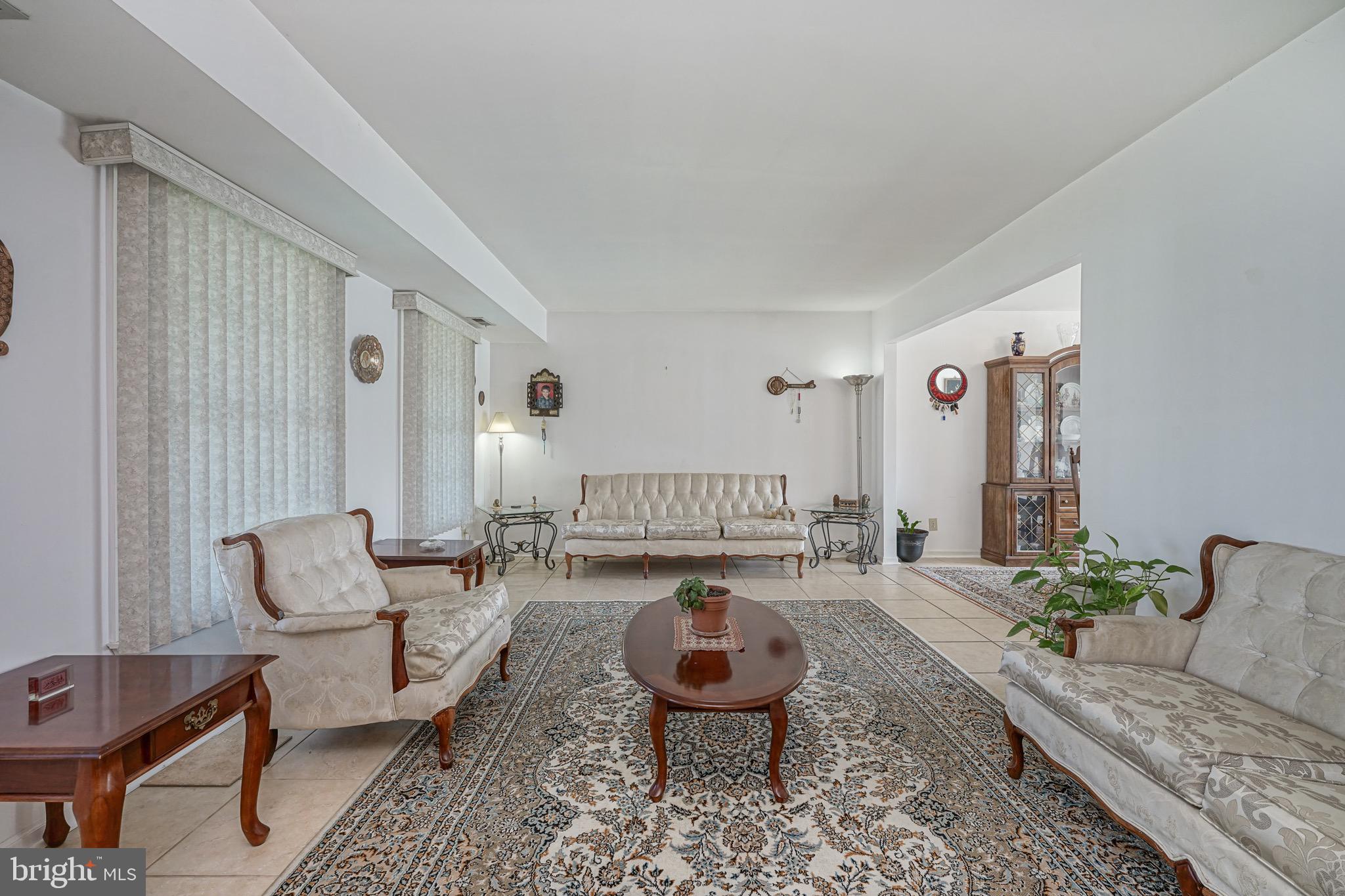 8 Saw Mill Road Sewell, NJ 08080 - Photo 5 of 51 Living room