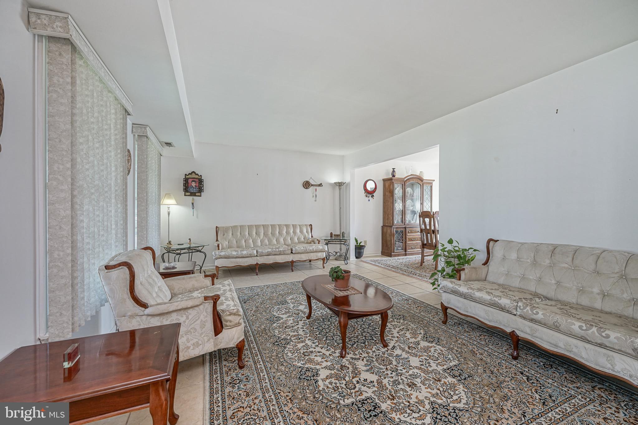 8 Saw Mill Road Sewell, NJ 08080 - Photo 8 of 51 Living room