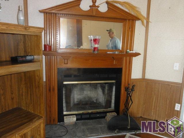 427 Aragon Road Montegut, LA 70377 - Photo 3 of 10 Additional Inside 1