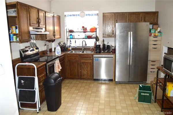 $460,000 | 8554 South Field Street, Littleton, CO 80128