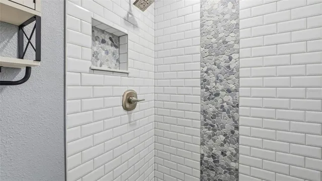 $349,500 | 1404 Shadow Creek Place, Brandon, FL 33510