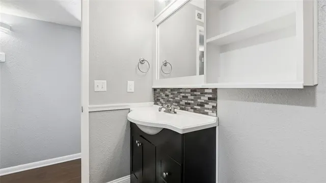 $349,500 | 1404 Shadow Creek Place, Brandon, FL 33510