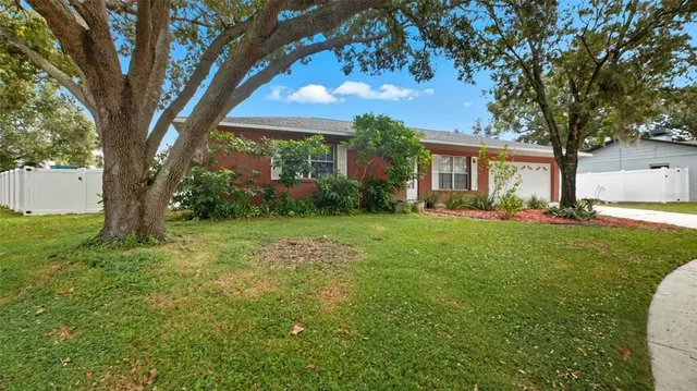 $349,500 | 1404 Shadow Creek Place, Brandon, FL 33510