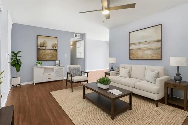 $349,500 | 1404 Shadow Creek Place, Brandon, FL 33510