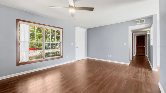 $349,500 | 1404 Shadow Creek Place, Brandon, FL 33510