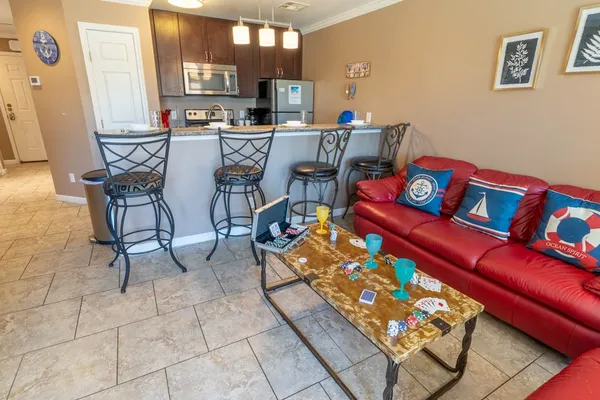 $2,150 | 9520 Seawall Boulevard, Unit 143, Galveston, TX 77554