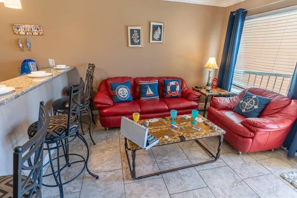 $2,150 | 9520 Seawall Boulevard, Unit 143, Galveston, TX 77554