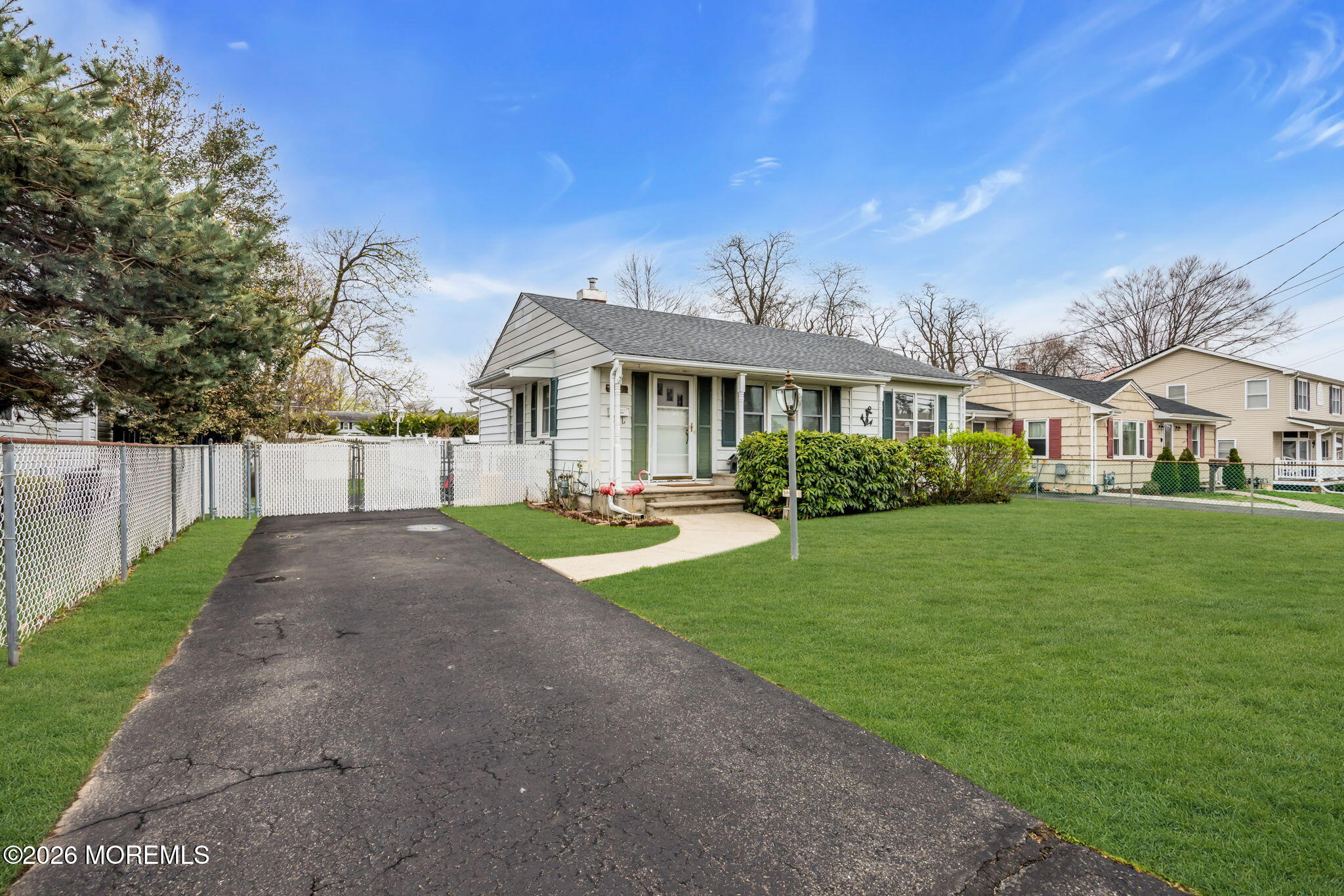 9 Robertsville Road Freehold, NJ 07728 - Photo 5 of 33 5-web-or-mls-2M1A8146-1