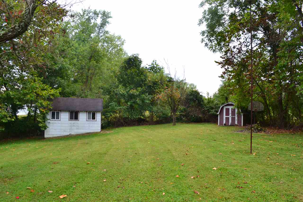 7875 West Elwren Road Bloomington, IN 47403 - Photo 17 of 18 Gallery Image 17