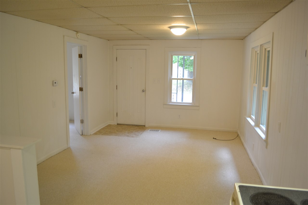 7875 West Elwren Road Bloomington, IN 47403 - Photo 8 of 18 Gallery Image 8