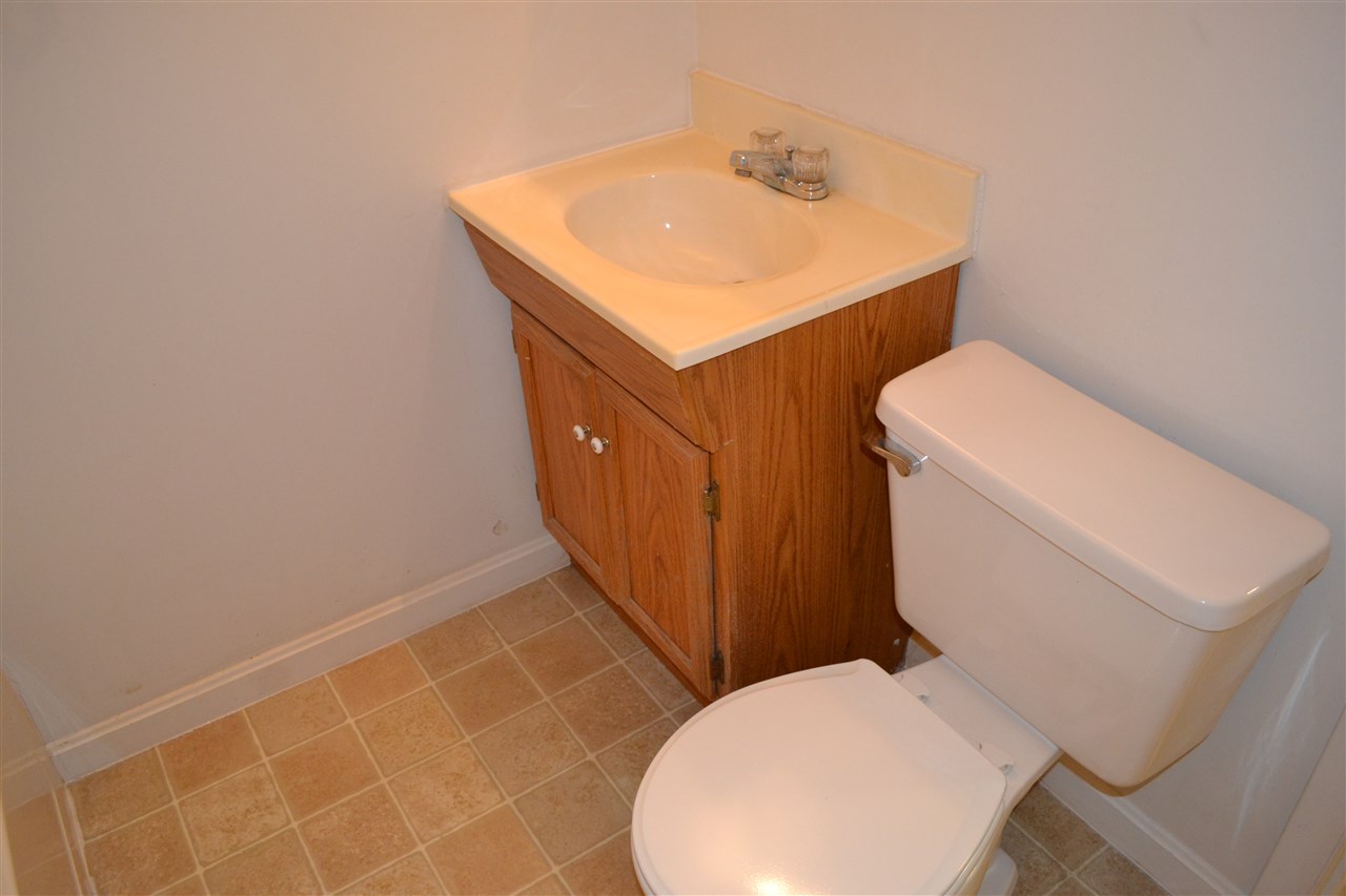 7875 West Elwren Road Bloomington, IN 47403 - Photo 9 of 18 Gallery Image 9