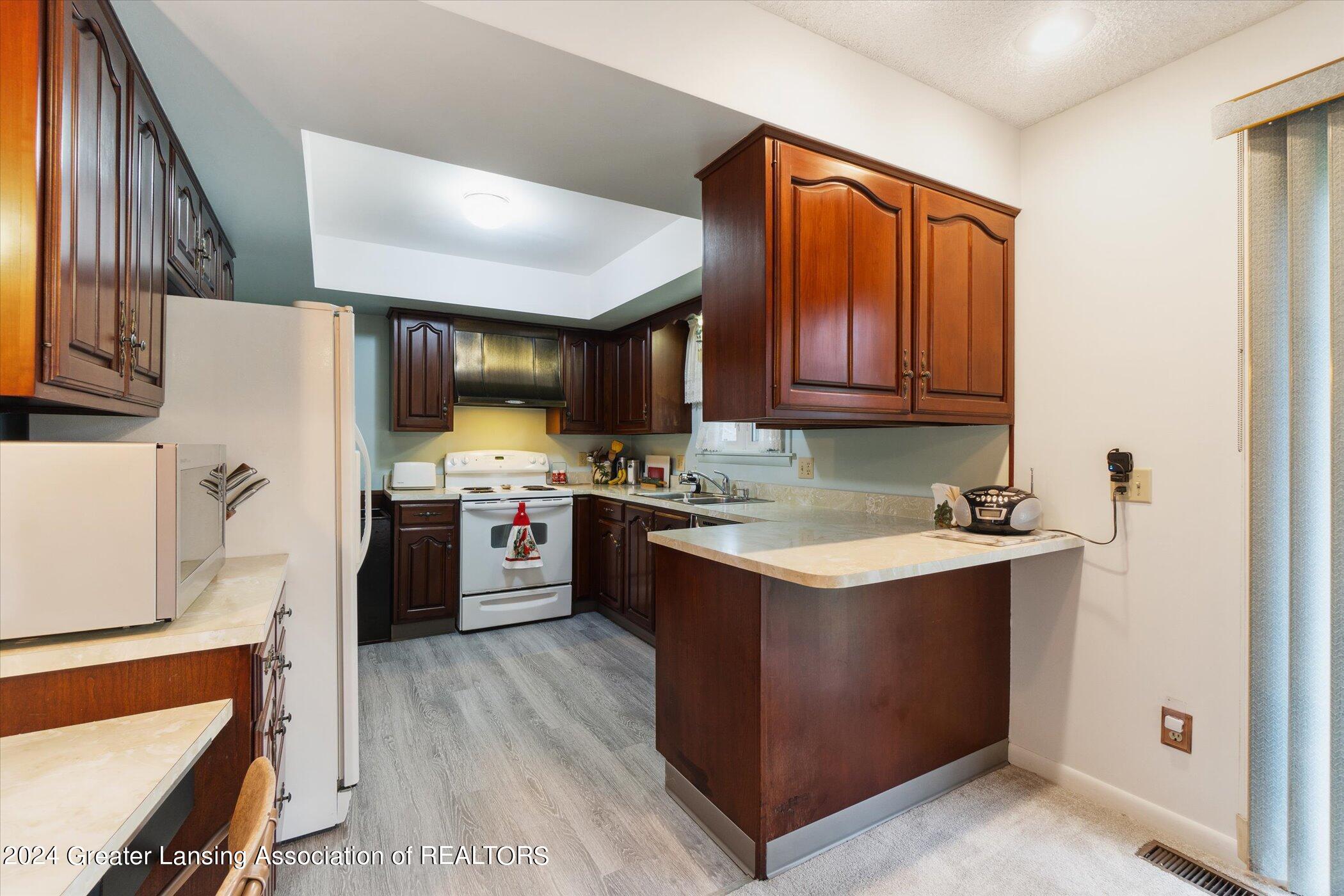 4713 Pares Road Dimondale, MI 48821 - Photo 19 of 61 17-4713-Pares-Rd-Diamondale-MI-48821-Win