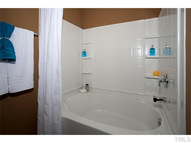 2968 Berkeley Street Raleigh, NC 27612 - Photo 11 of 25 Gallery Image 11