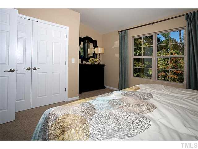 2968 Berkeley Street Raleigh, NC 27612 - Photo 7 of 25 Gallery Image 7