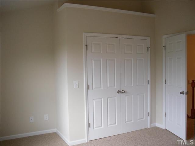 2968 Berkeley Street Raleigh, NC 27612 - Photo 8 of 25 Gallery Image 8
