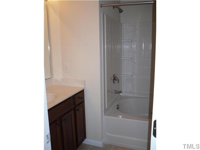 2968 Berkeley Street Raleigh, NC 27612 - Photo 9 of 25 Gallery Image 9
