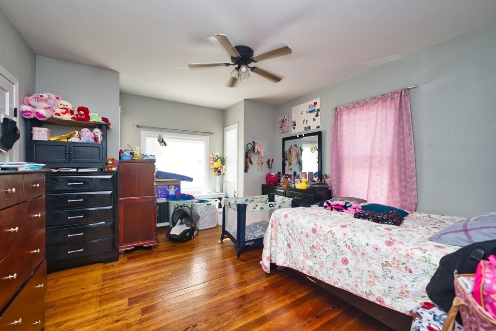 4 Oliver Street Fall River, MA 02724 - Photo 33 of 41